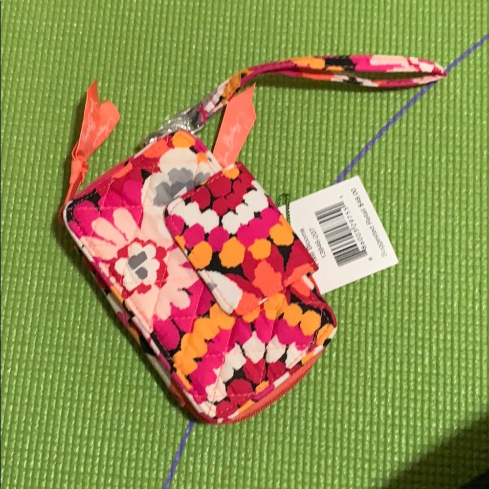 Smartphone wristlet 2.0